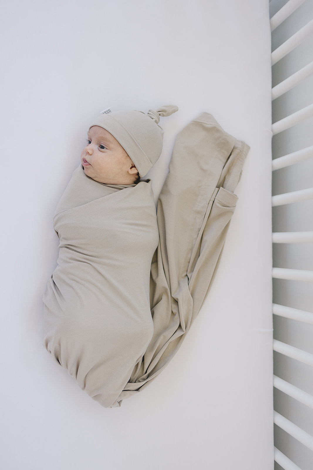 bamboo stretch swaddle // oatmeal