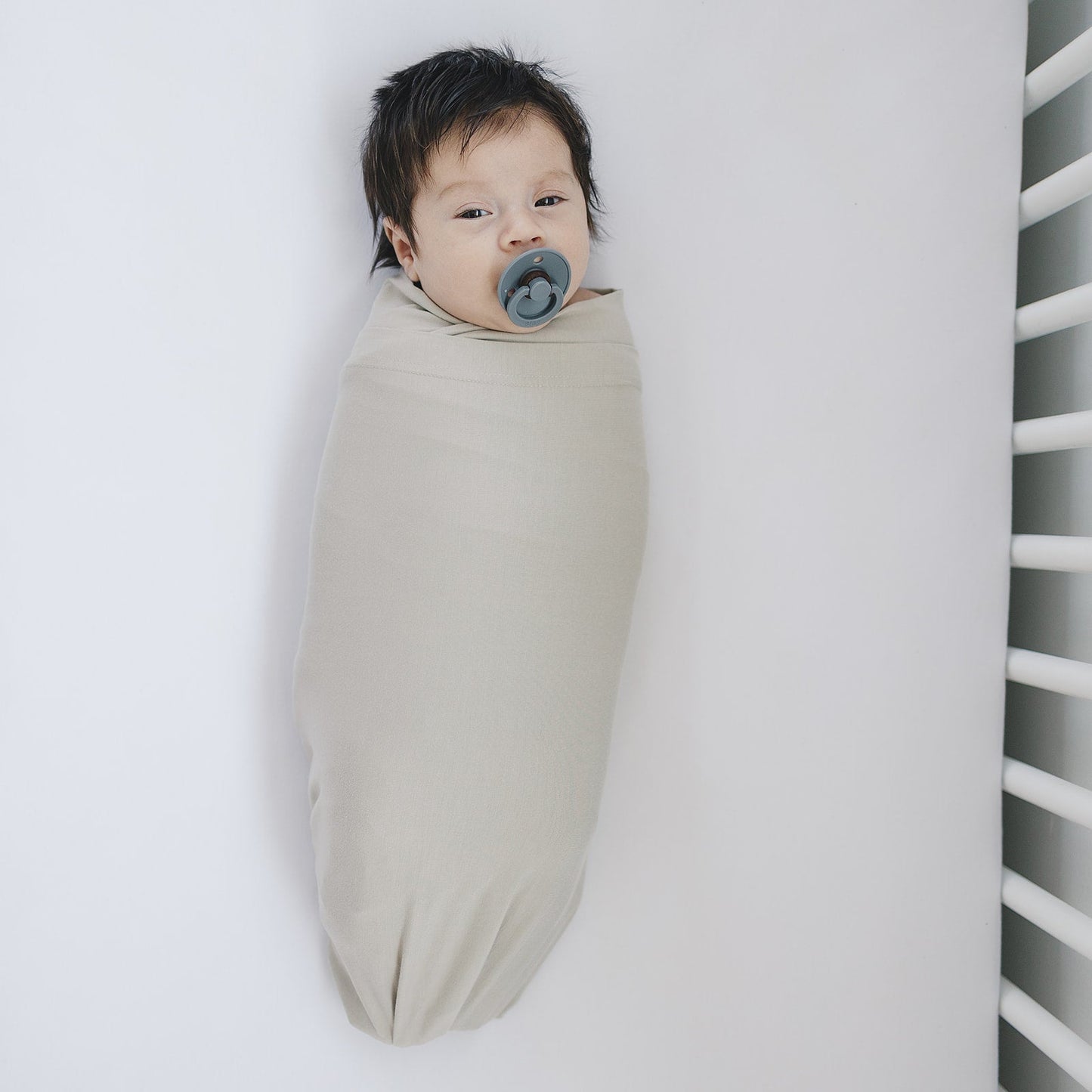bamboo stretch swaddle // oatmeal