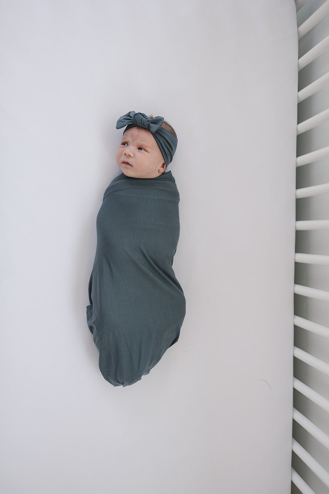 bamboo stretch swaddle // charcoal