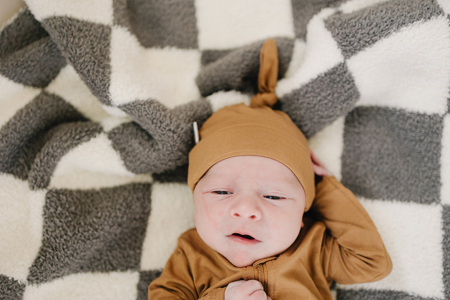 bamboo newborn knot hat // mustard