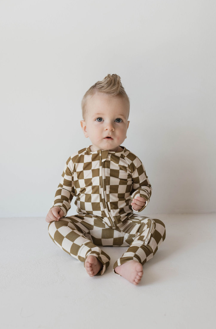 olive checkerboard bamboo pajamas // ZIPPY