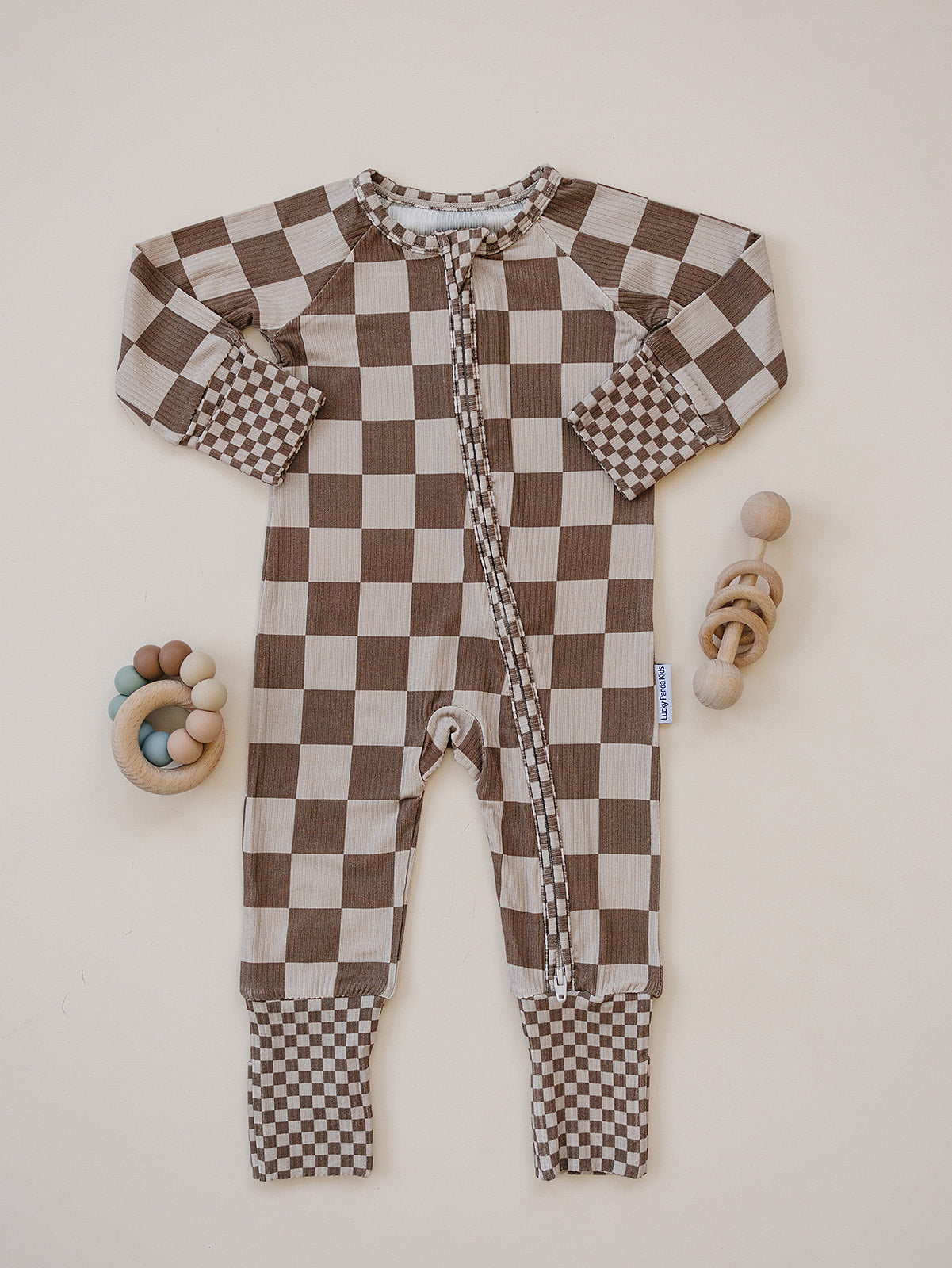 latte checkered ribbed bamboo pajamas // ZIPPY