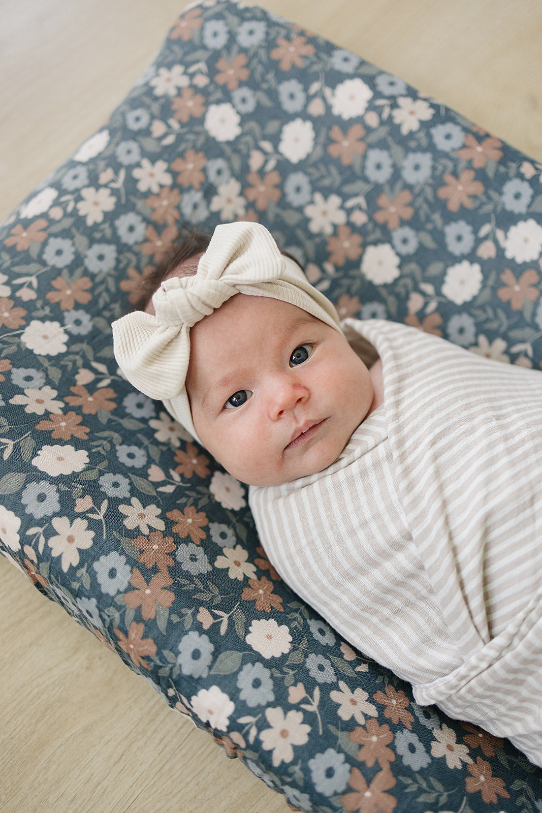 muslin changing pad cover // midnight floral