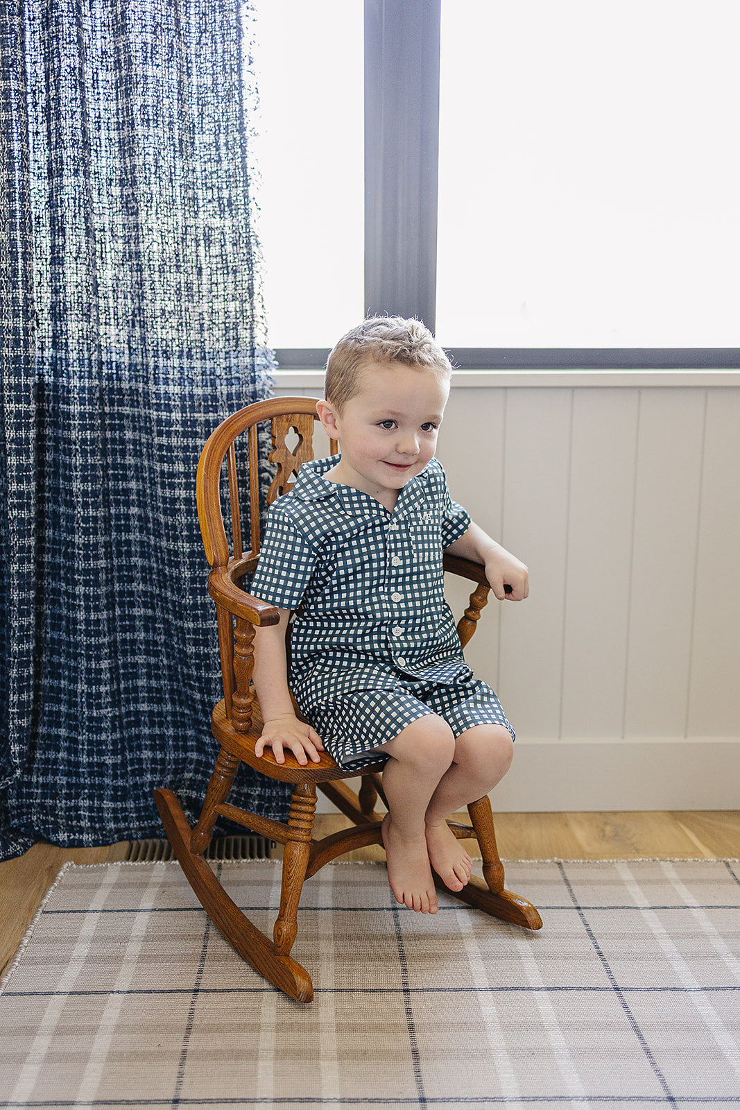 navy gingham short pajama set (comes in mama match)