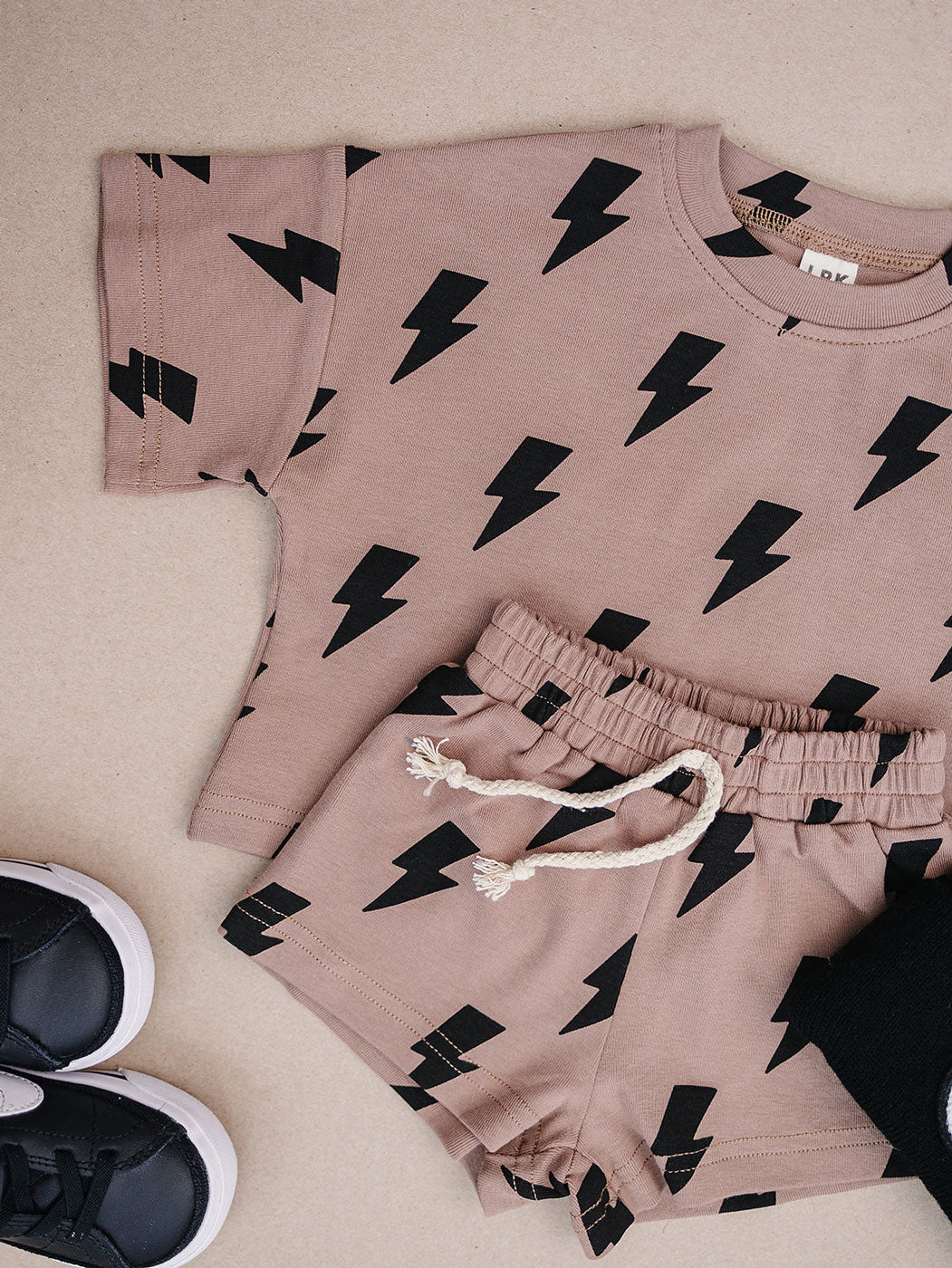 shorts set // mocha bolts