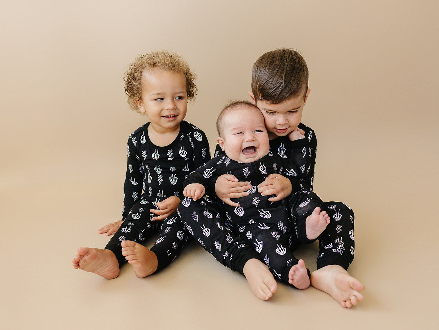skelly vibes bamboo pajamas // ZIPPY