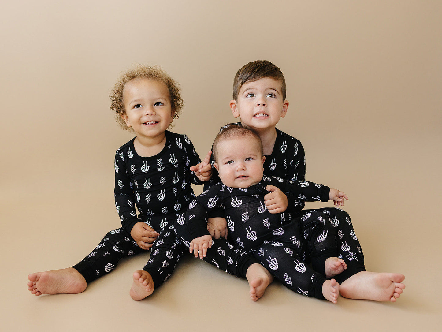 skelly vibes bamboo pajamas // ZIPPY