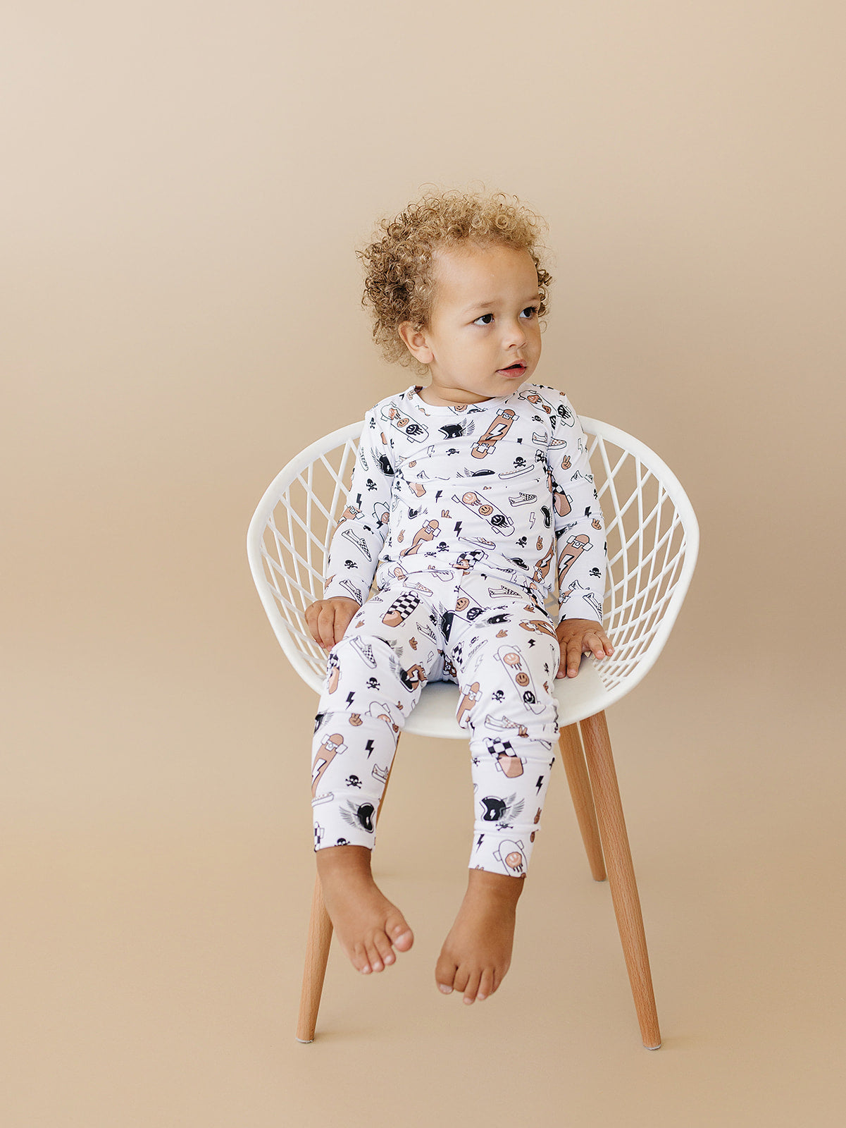 skater bamboo pajamas // LONG-SLEEVE TWO-PIECE SET