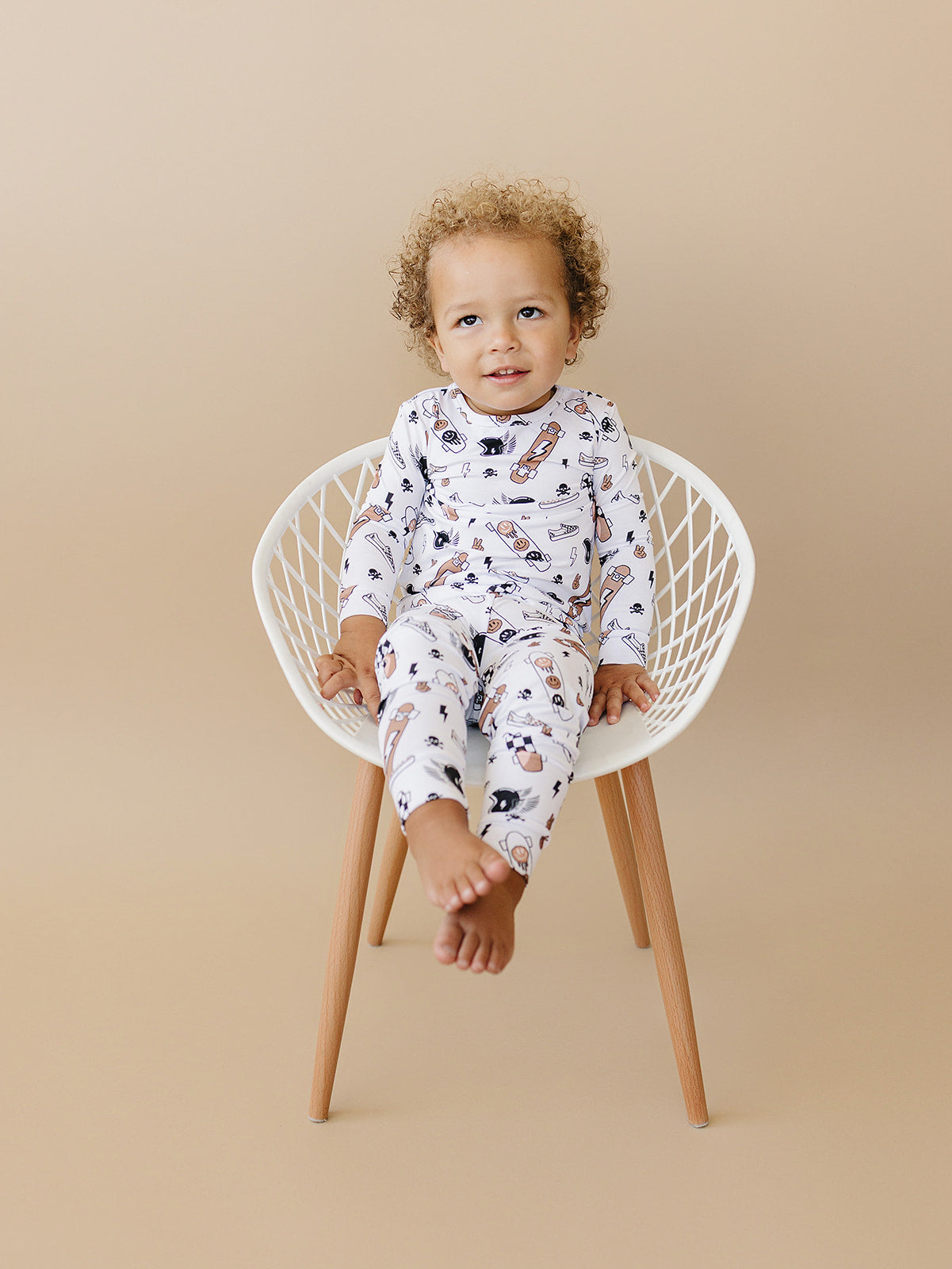 skater bamboo pajamas // LONG-SLEEVE TWO-PIECE SET