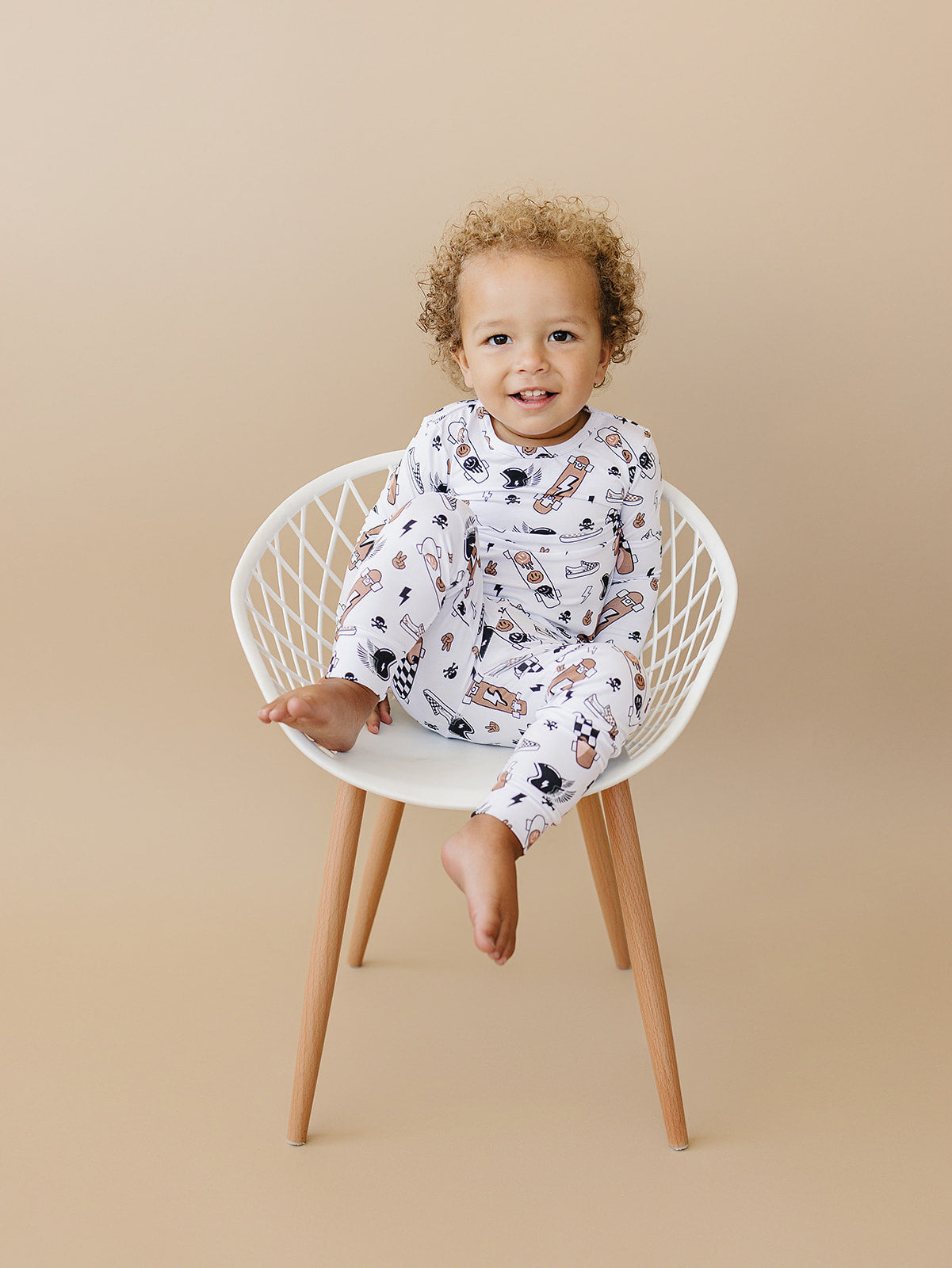 skater bamboo pajamas // LONG-SLEEVE TWO-PIECE SET