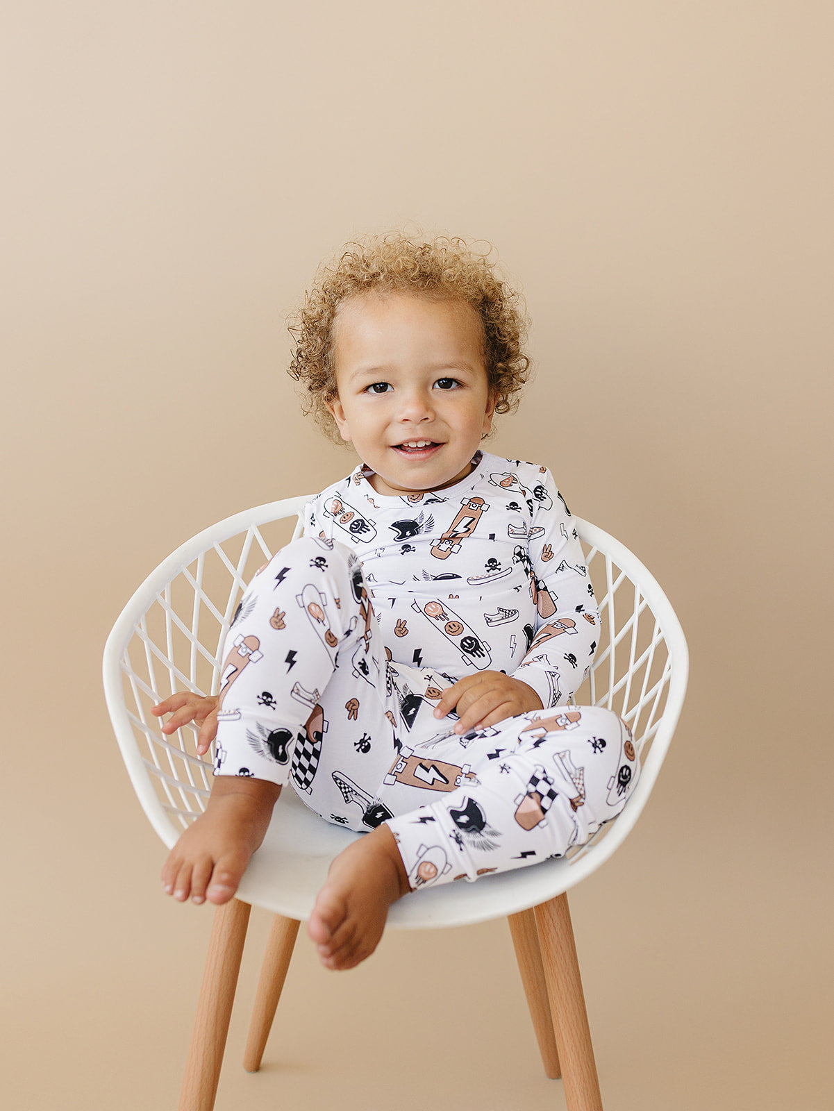 skater bamboo pajamas // LONG-SLEEVE TWO-PIECE SET
