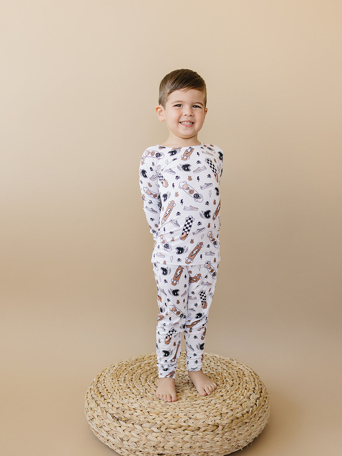 skater bamboo pajamas // LONG-SLEEVE TWO-PIECE SET