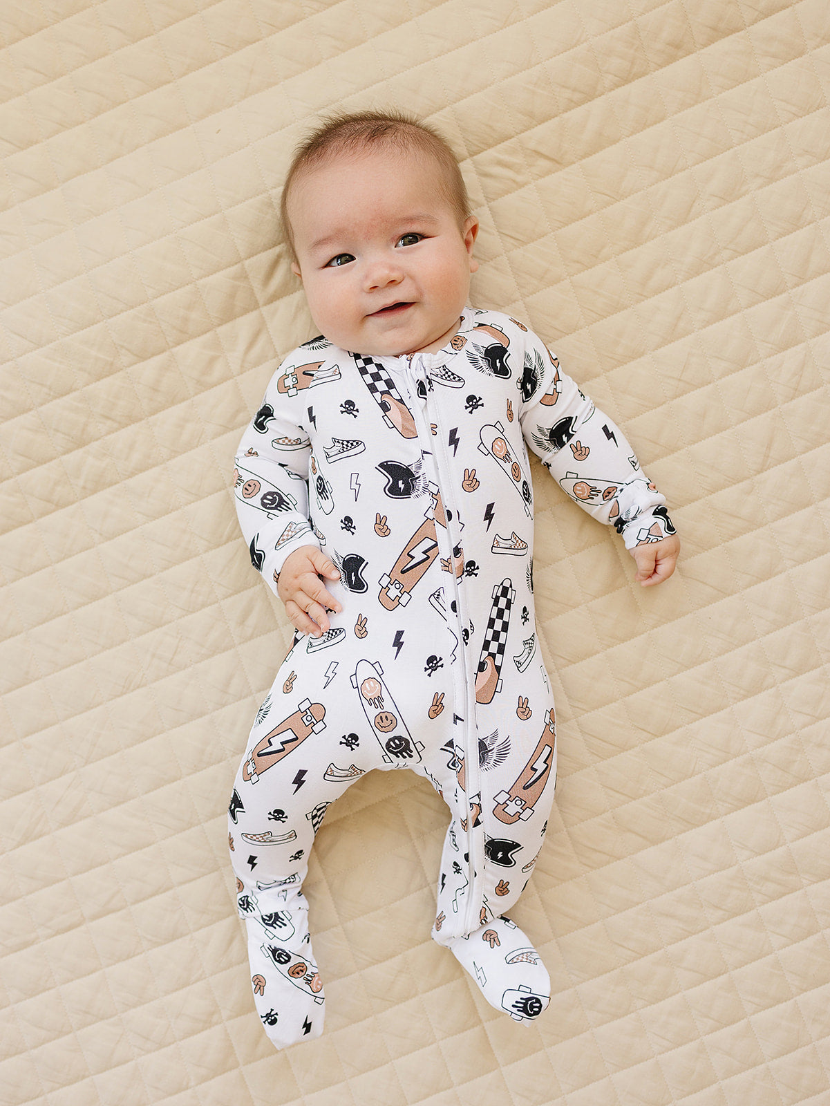 skater bamboo pajamas // ZIPPY