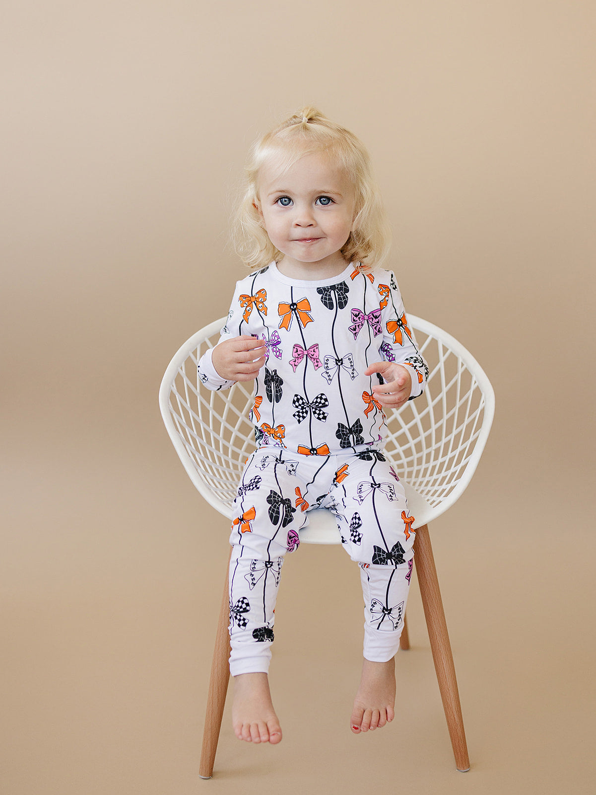 spooky bows bamboo pajamas // LONG-SLEEVE TWO-PIECE SET