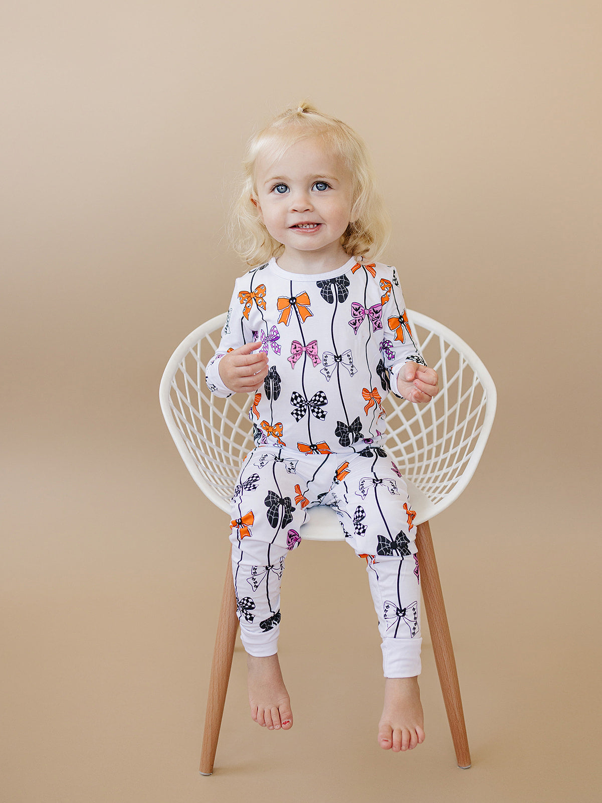 spooky bows bamboo pajamas // LONG-SLEEVE TWO-PIECE SET