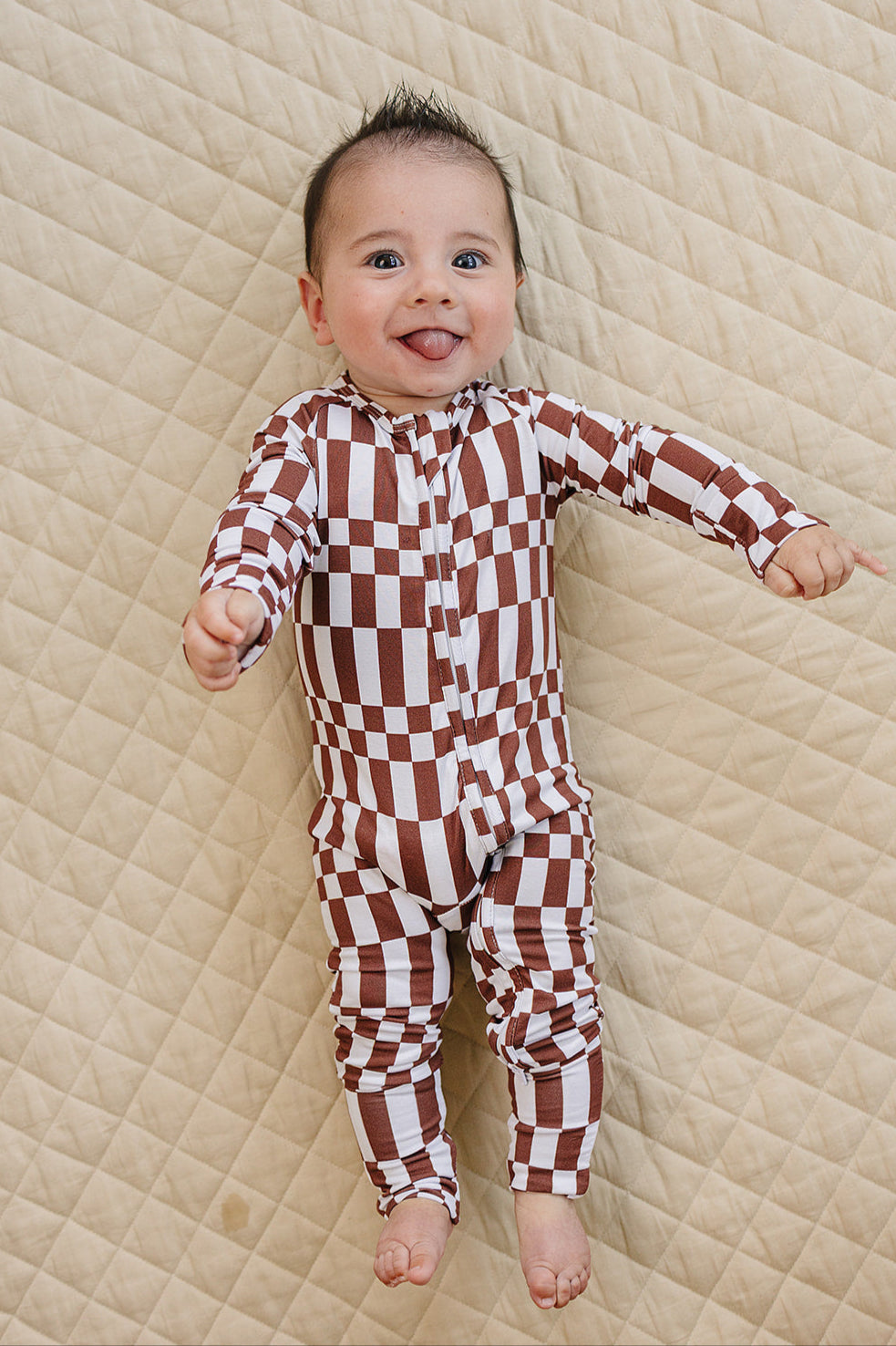 chocolate checkered bamboo pajamas // ZIPPY
