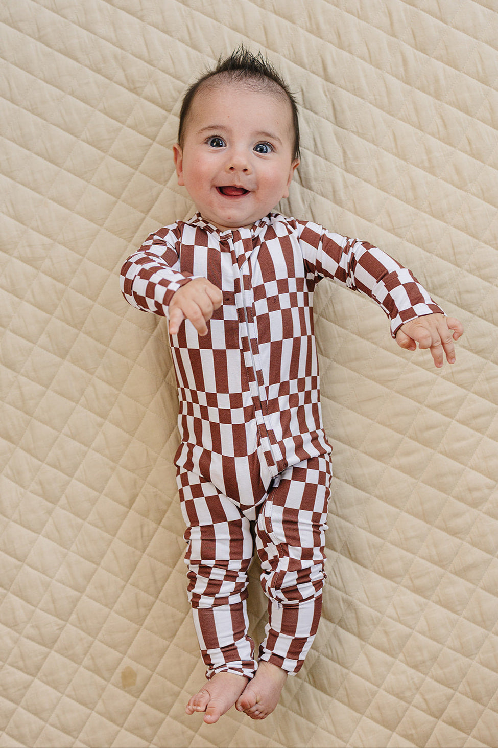 chocolate checkered bamboo pajamas // ZIPPY
