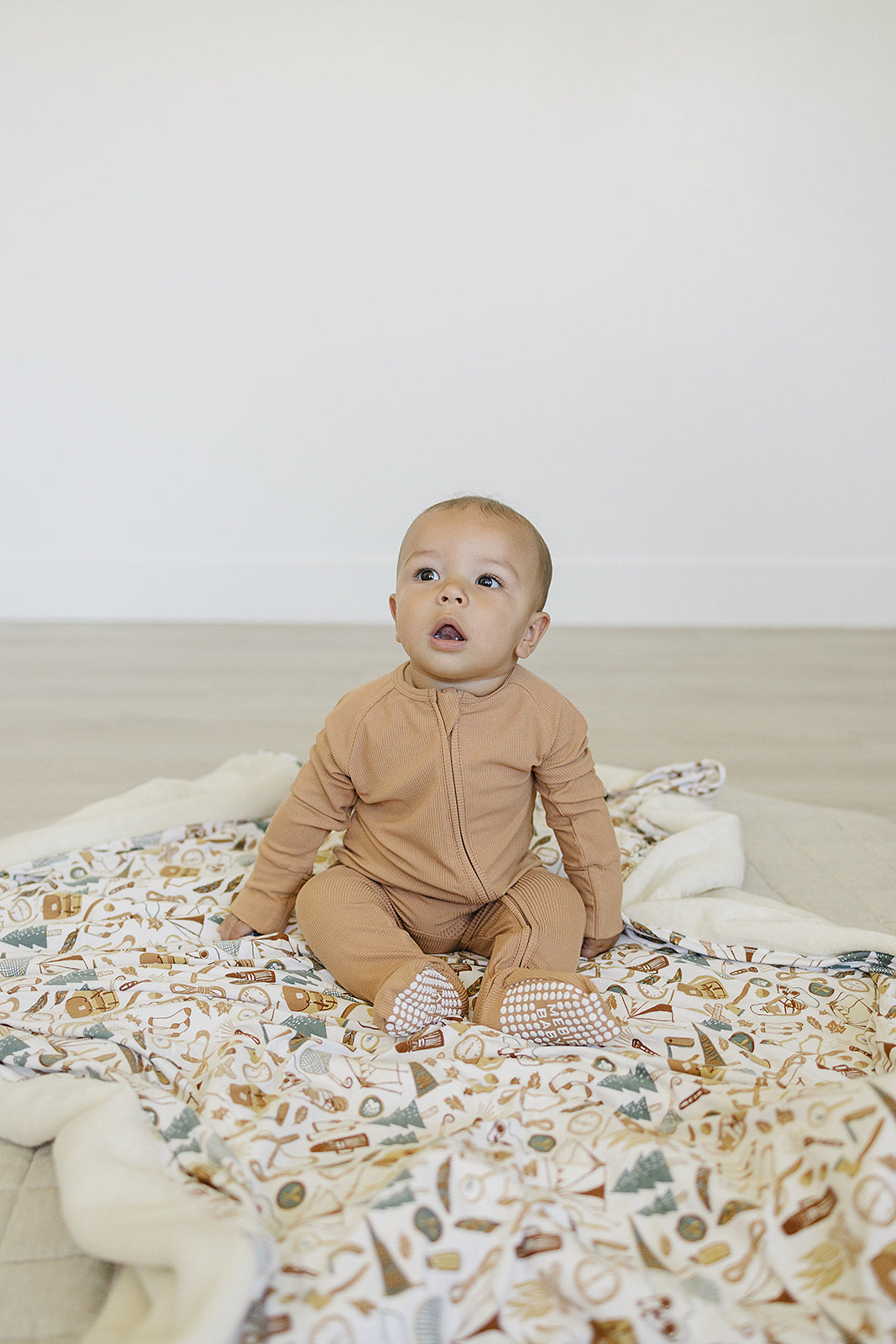 latte ribbed bamboo pajamas // ZIPPY