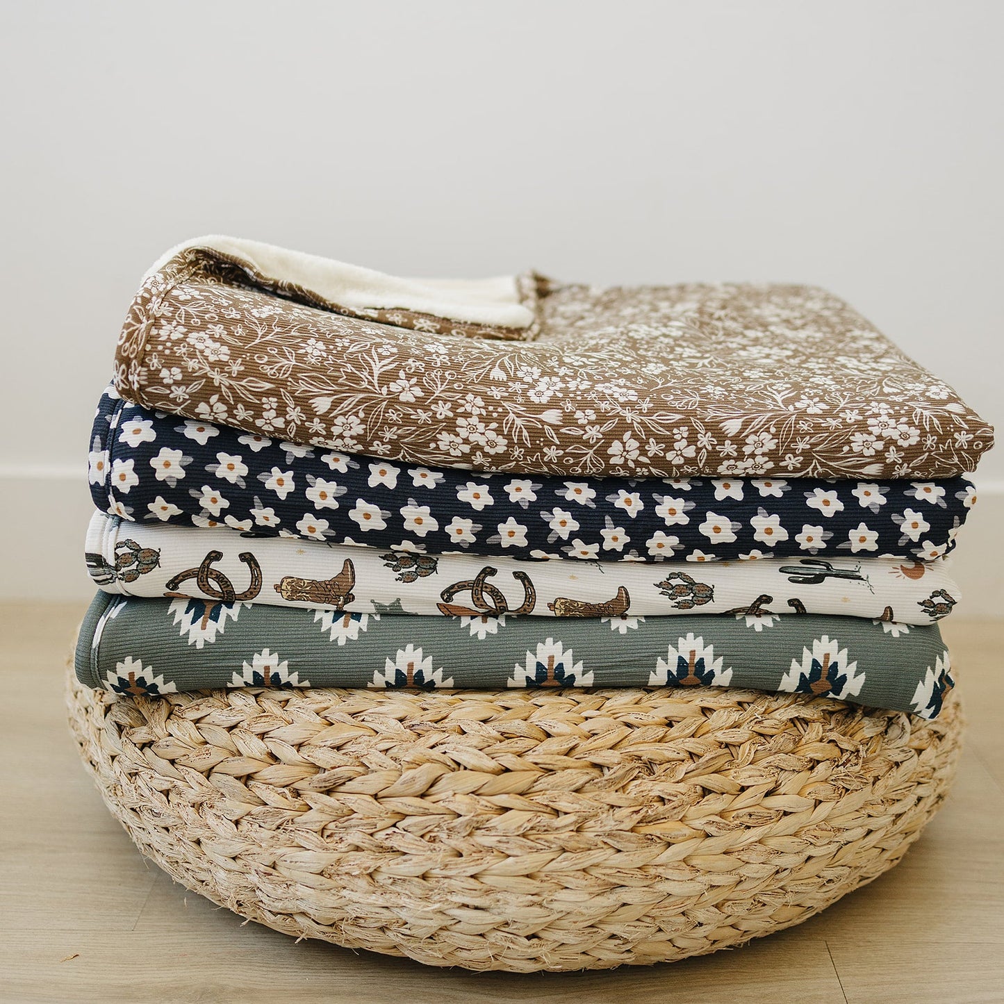 bamboo fleece quilt // southwest aztec