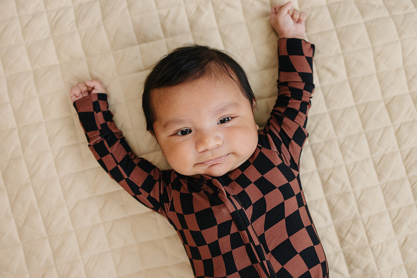 chocolate wavy checkered bamboo pajamas // ZIPPY