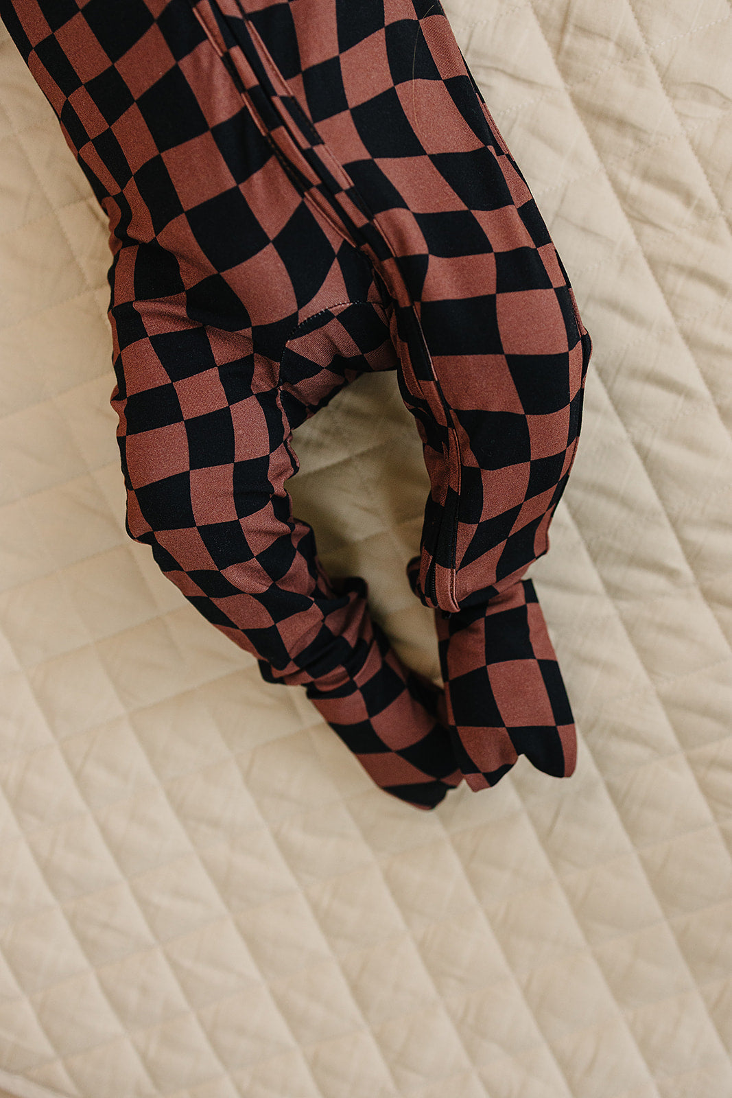chocolate wavy checkered bamboo pajamas // ZIPPY