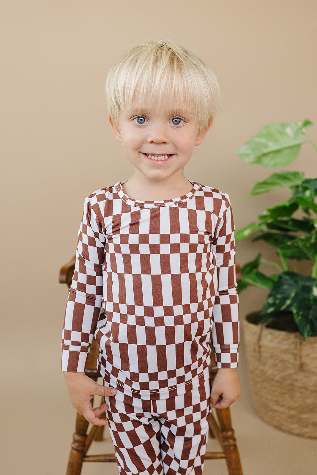 chocolate checkered bamboo pajamas // LONG-SLEEVE TWO-PIECE SET