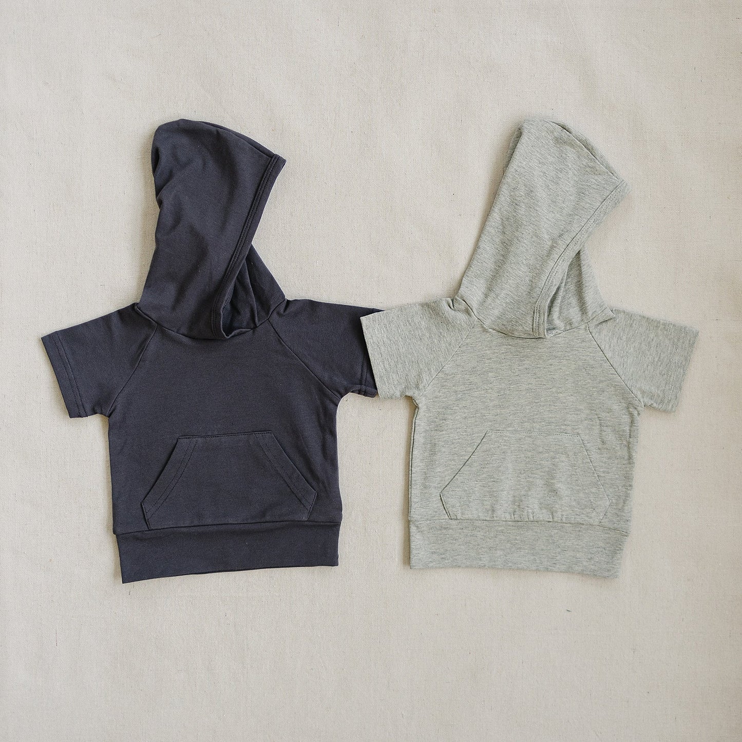 heather grey hooded tee