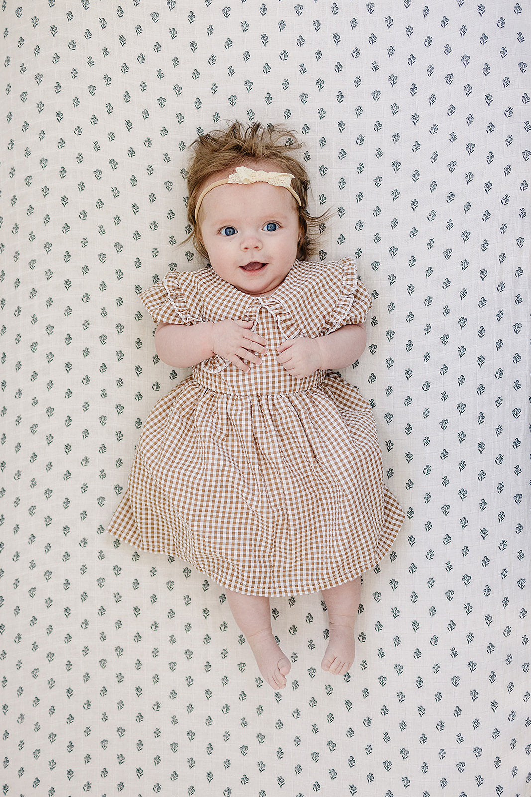 gingham peter pan collar dress (sizing up to 8/9)