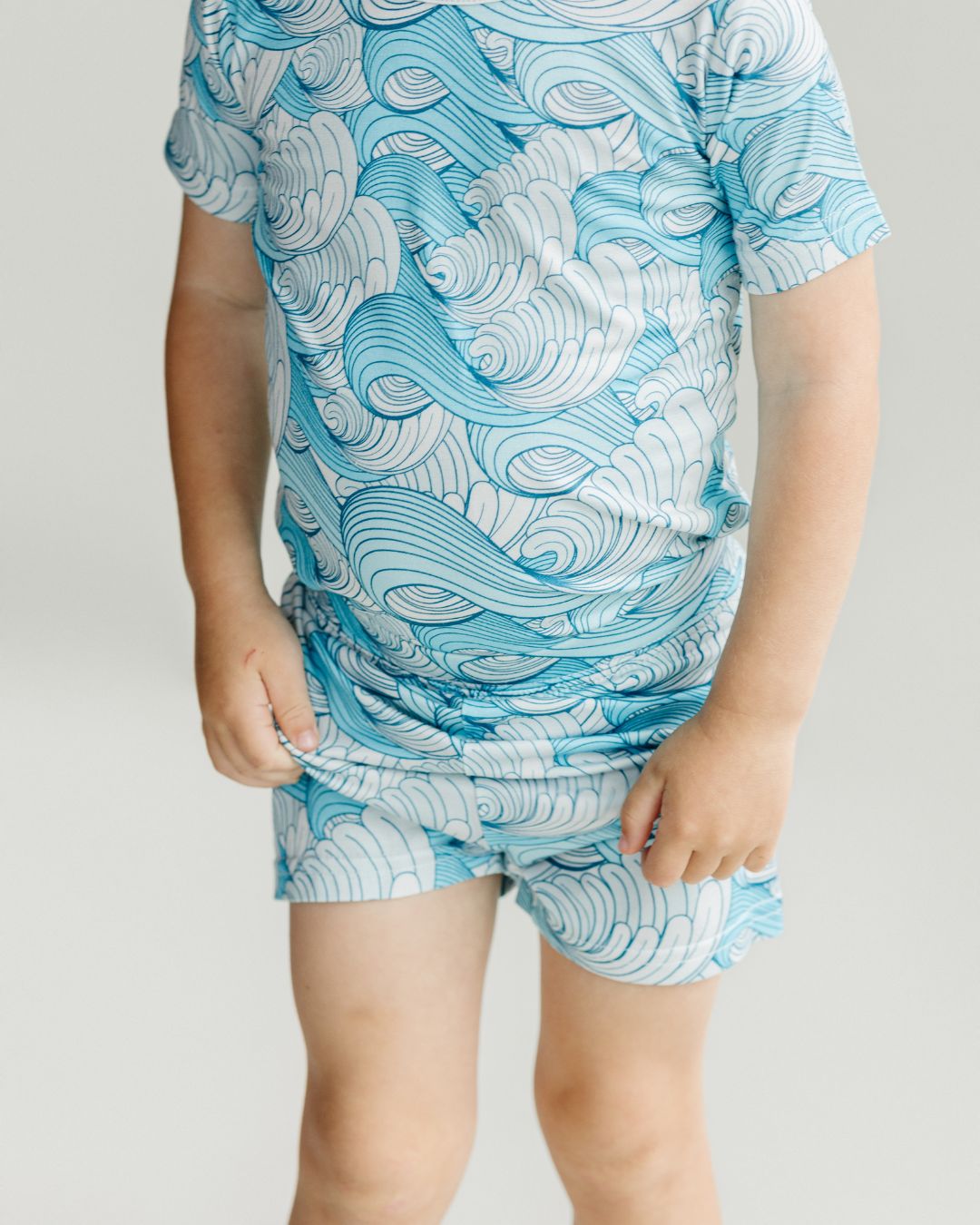 making waves bamboo pajamas // SHORT-SLEEVE TWO-PIECE SET (*AVAILABLE IN EXTENDED SIZING UP TO 8/9*)