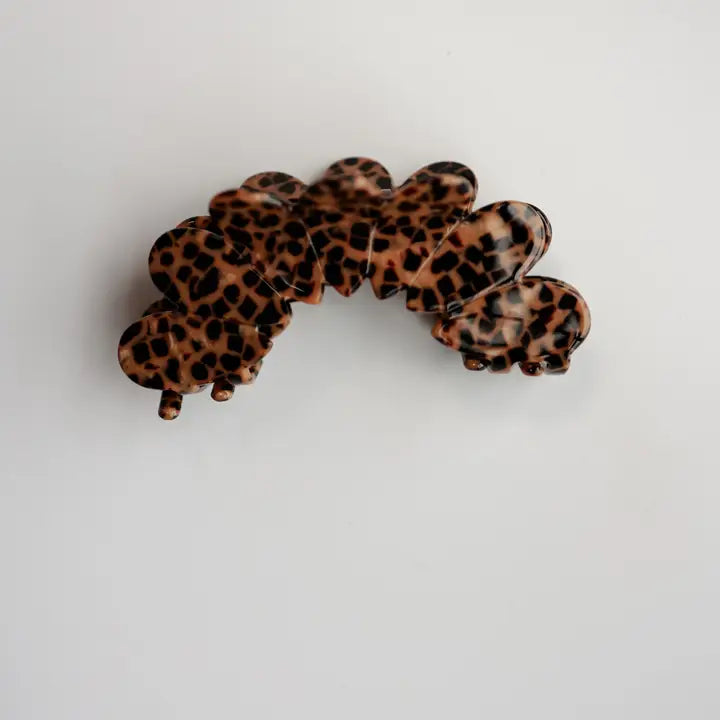 scalloped hair clip // leopard