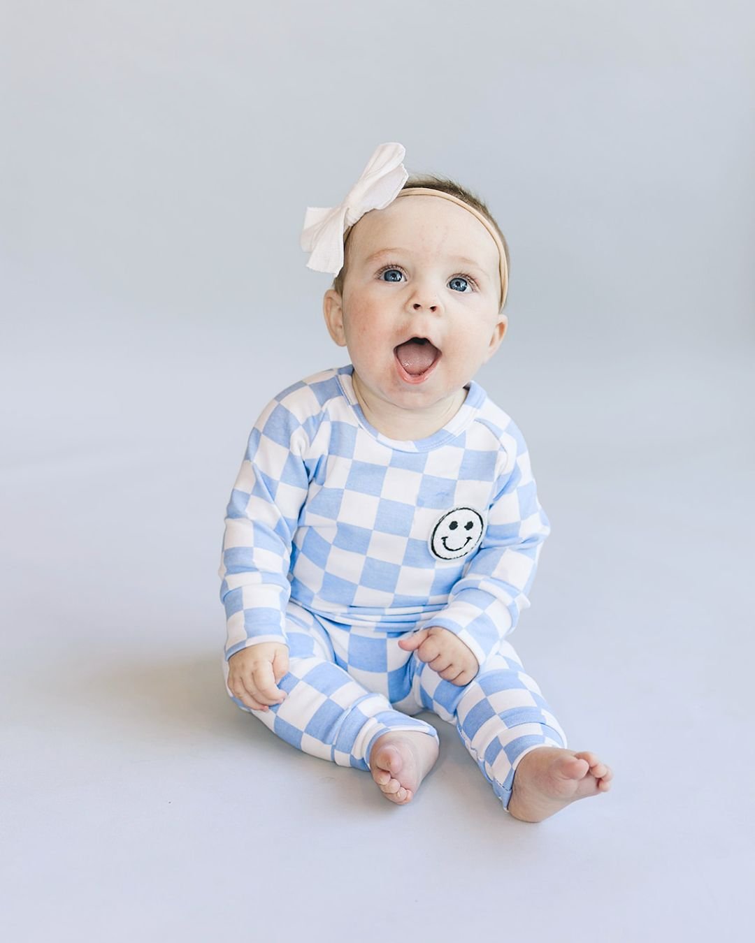 checkered smiley lounge set // blue (*available in extended sizing up to 8/9*)