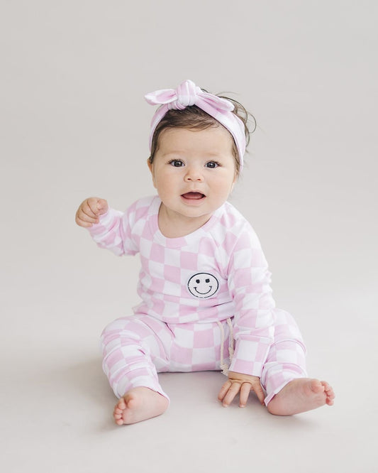 checkered smiley lounge set // pink