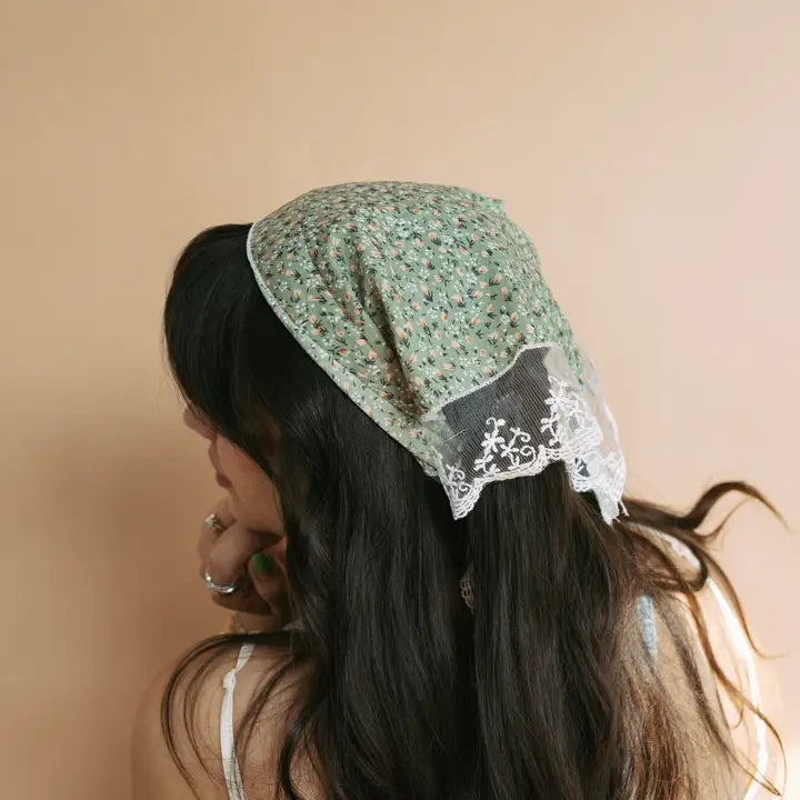 bandana scarf // little bit of lace (3 colors!)