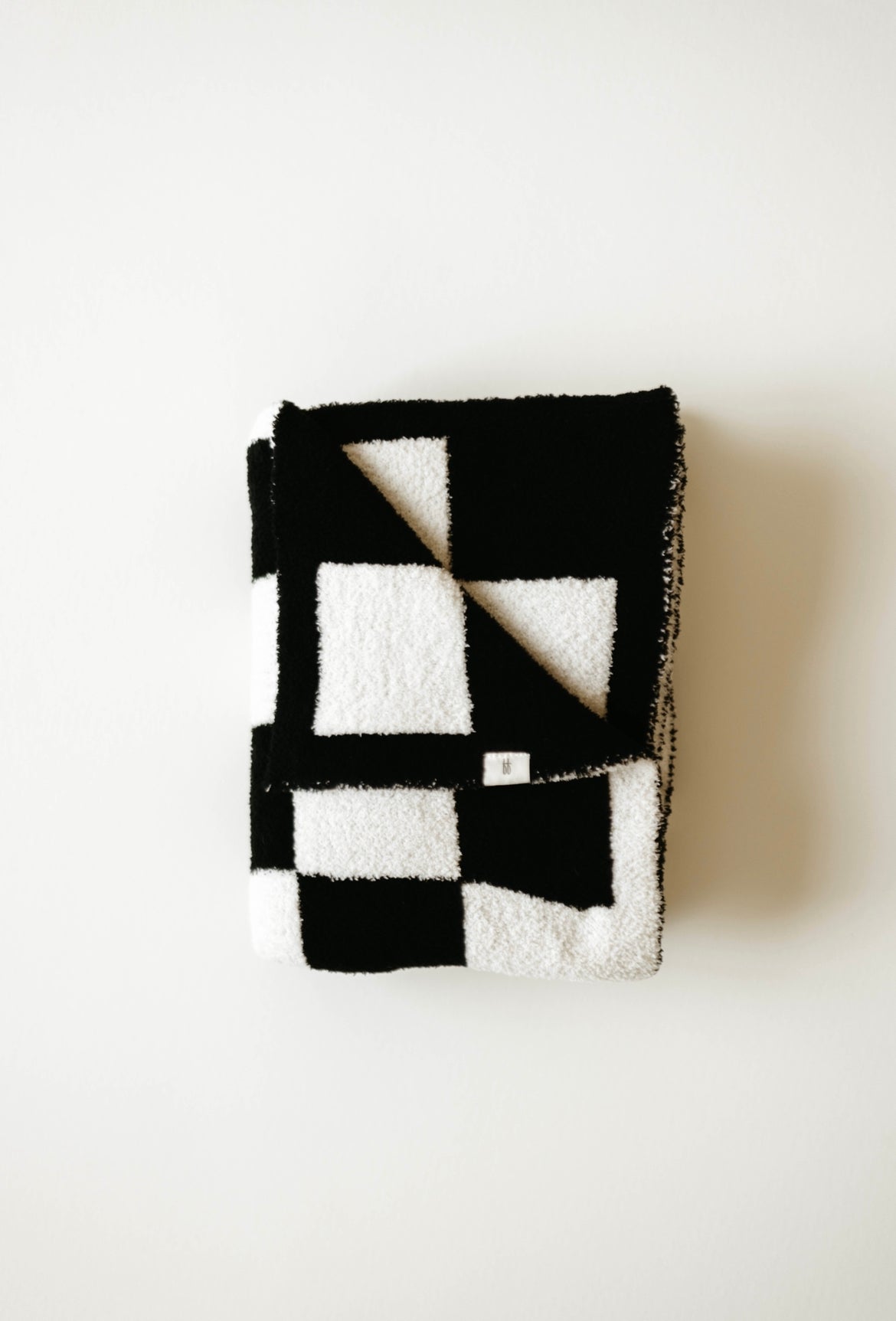 plush blanket // black + white checkerboard