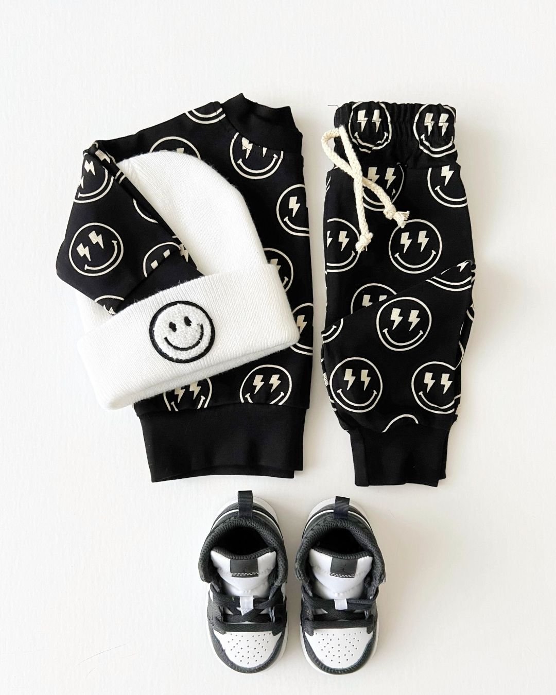 jogger set // electric smiley (UP TO 9Y!!!)