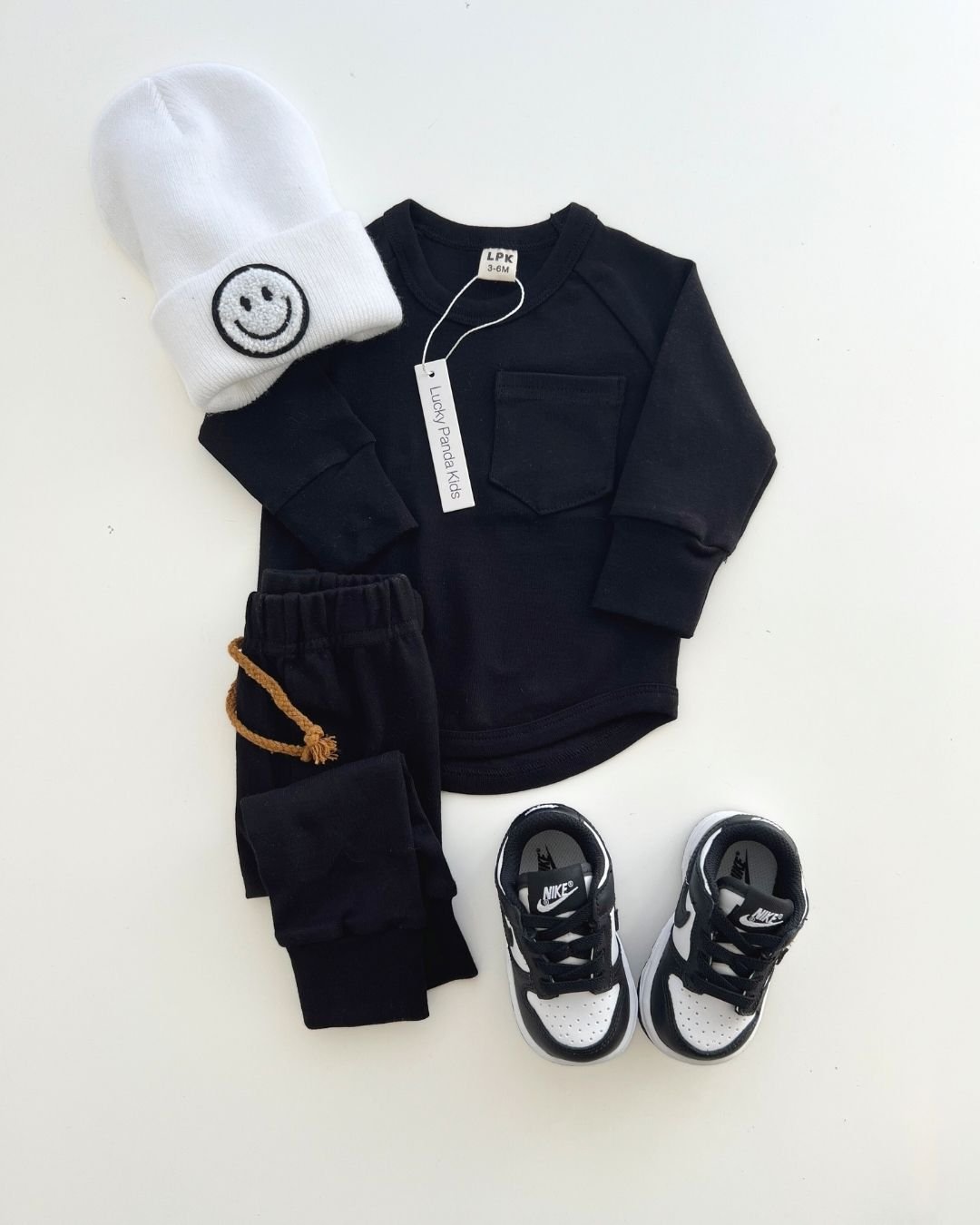 lounge set // black (available in size up to 8/9)