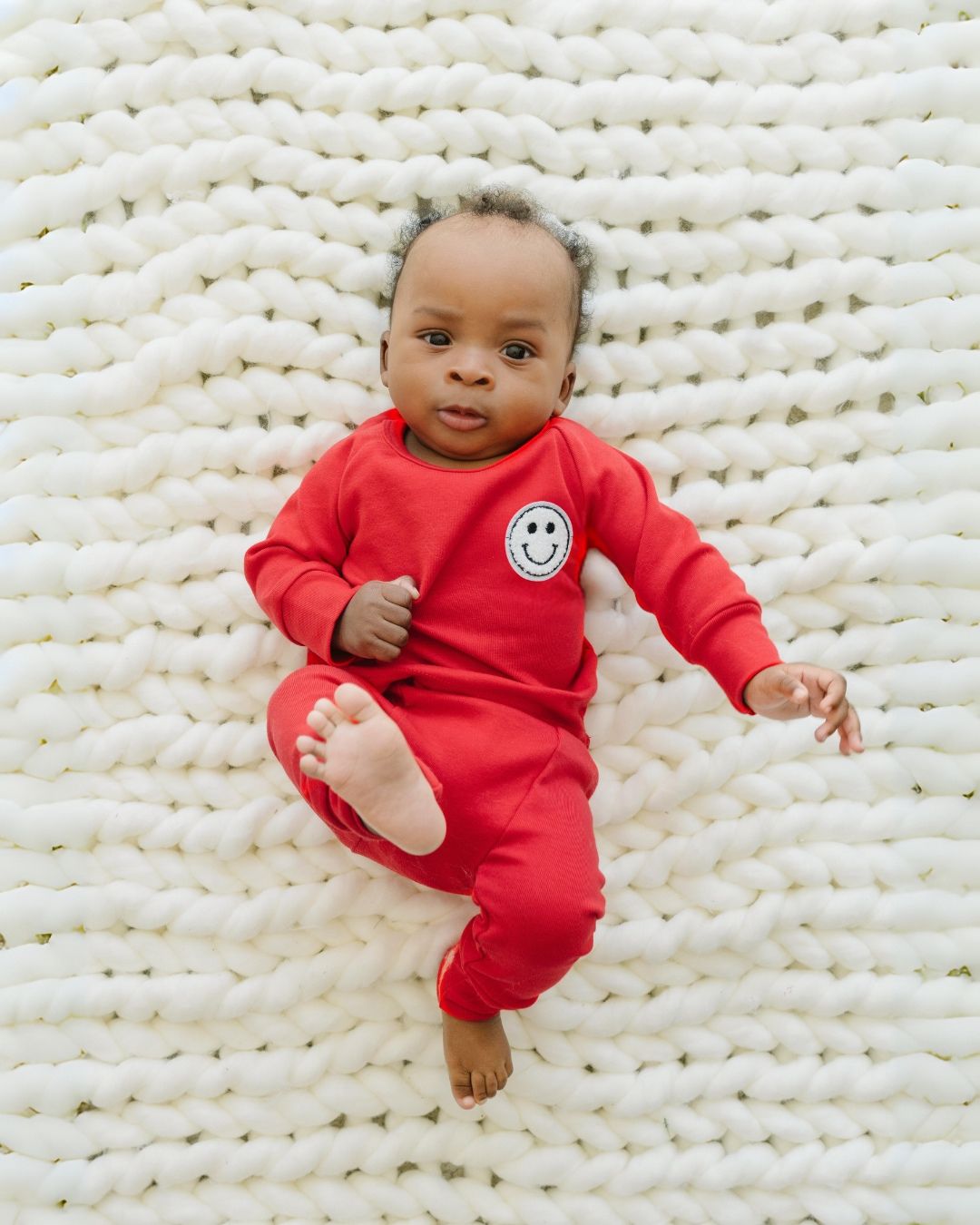 smiley lounge set // red (*sizing up to 8/9)