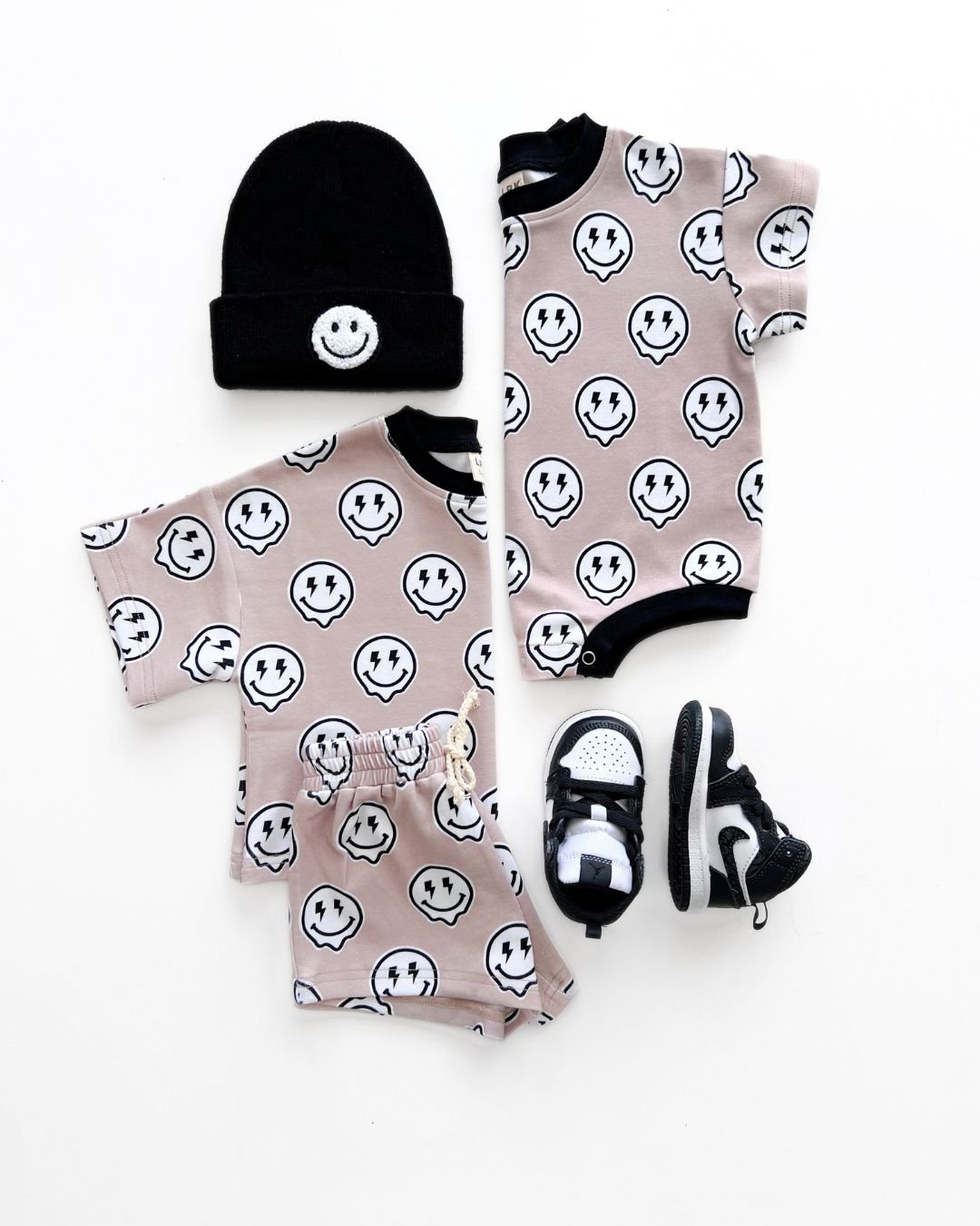 short sleeve bubble romper // electric drippy smiley