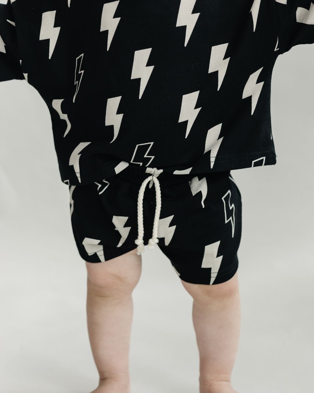 shorts set // black bolts (*AVAILABLE IN EXTENDED SIZING UP TO 8/9*)