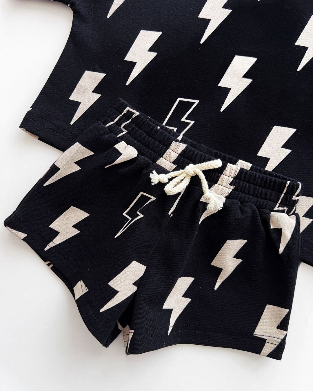 shorts set // black bolts (*AVAILABLE IN EXTENDED SIZING UP TO 8/9*)