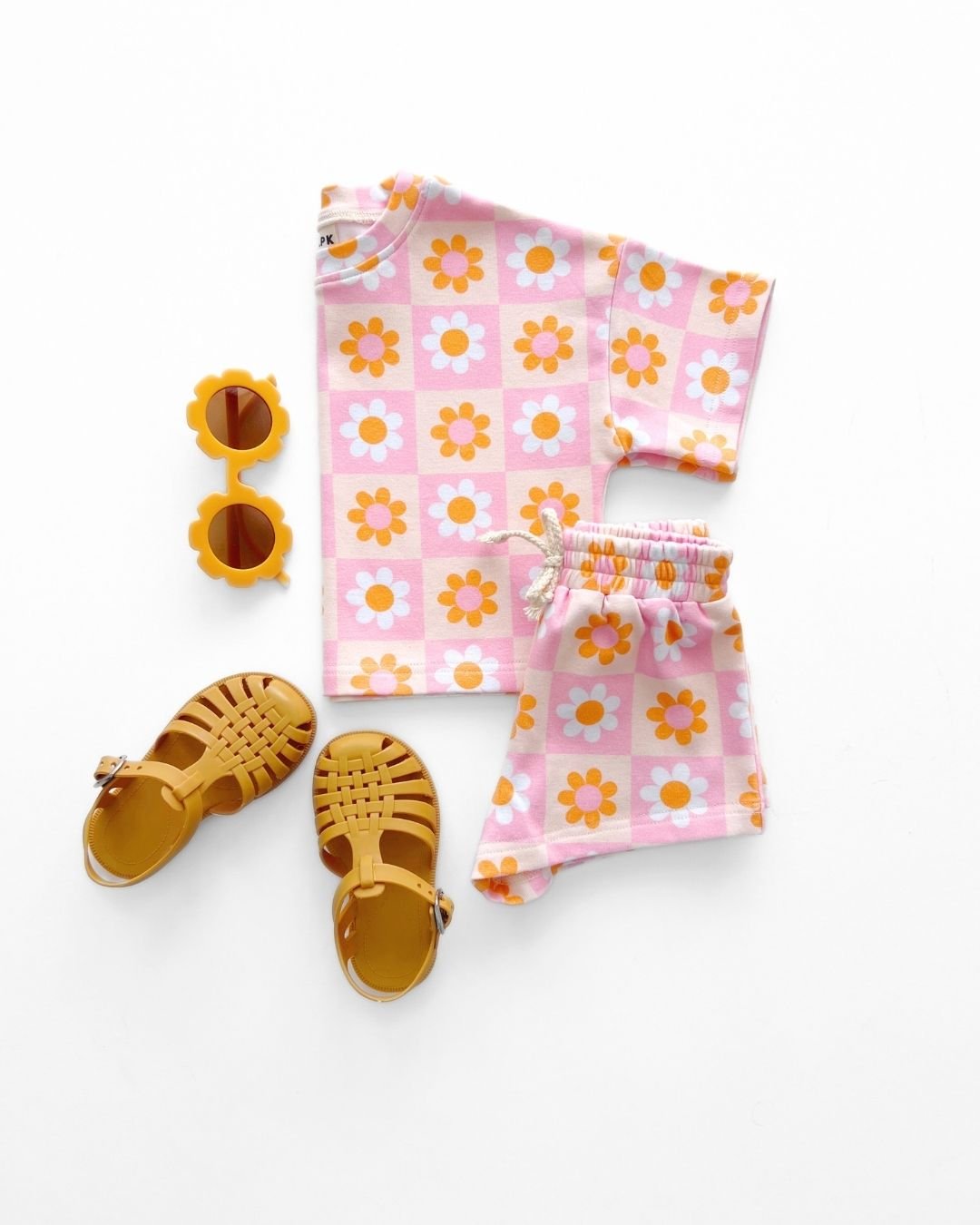 shorts set // retro daisy (*AVAILABLE IN EXTENDED SIZING UP TO 8/9*)