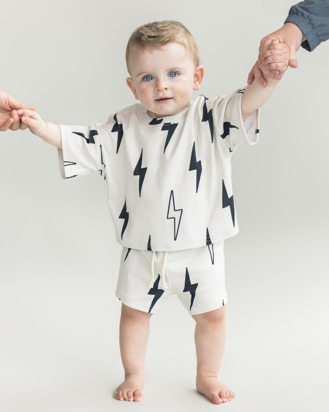 shorts set // sand bolts (*AVAILABLE IN EXTENDED SIZING UP TO 8/9*)