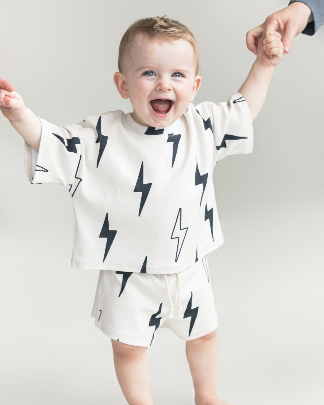 shorts set // sand bolts (*AVAILABLE IN EXTENDED SIZING UP TO 8/9*)