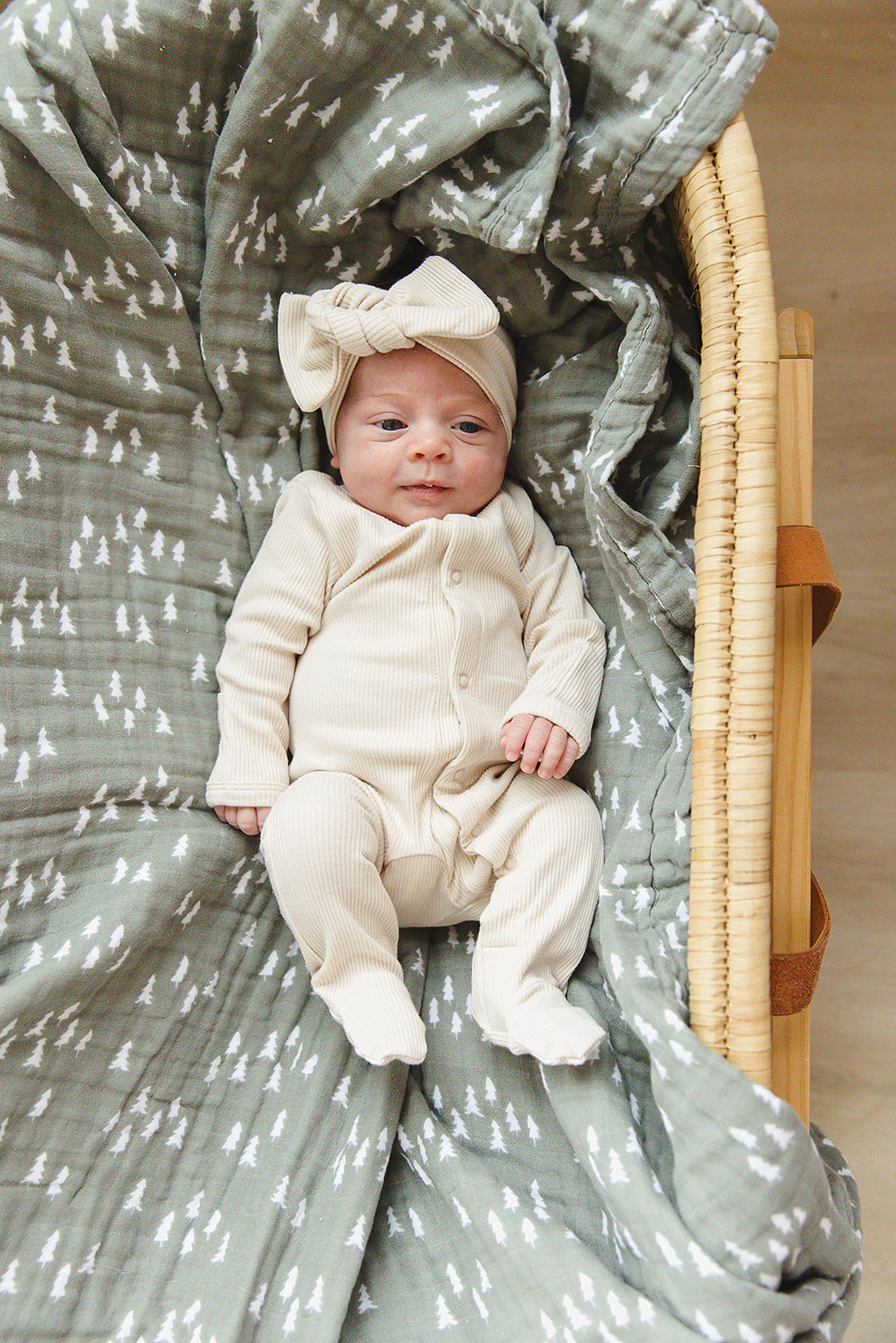 organic cotton ribbed snap pajamas // vanilla