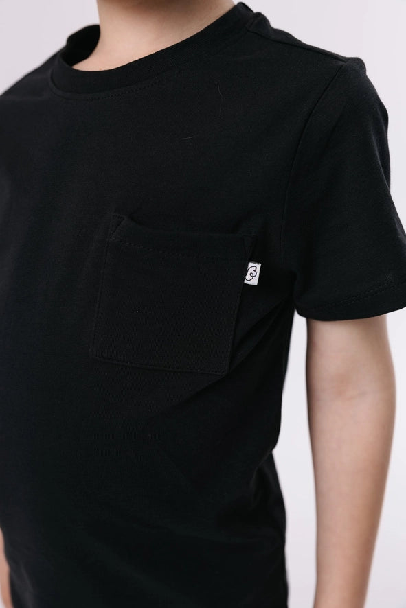 prayer pocket tee // black