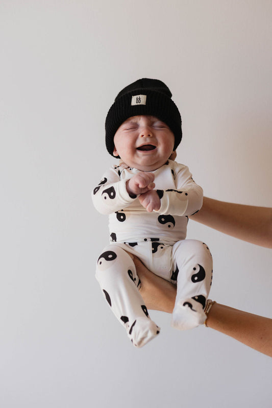 bamboo sleepytime set // black/white yin yang