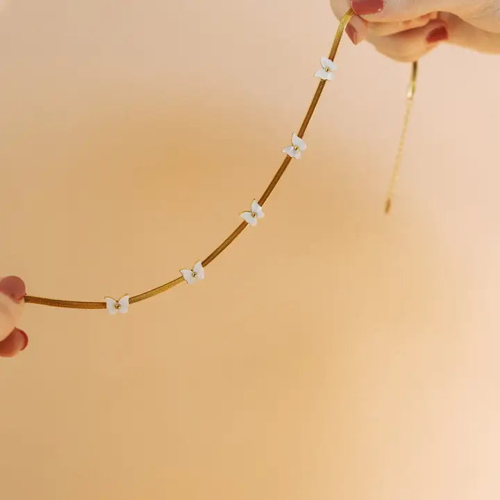 chasing butterflies necklace // BELJOY