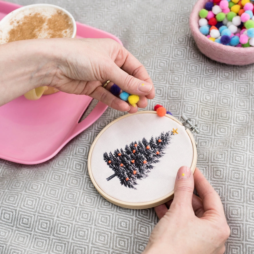 embroidery kit // christmas tree