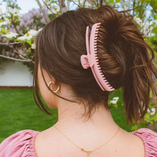 french twist claw clip // lilac