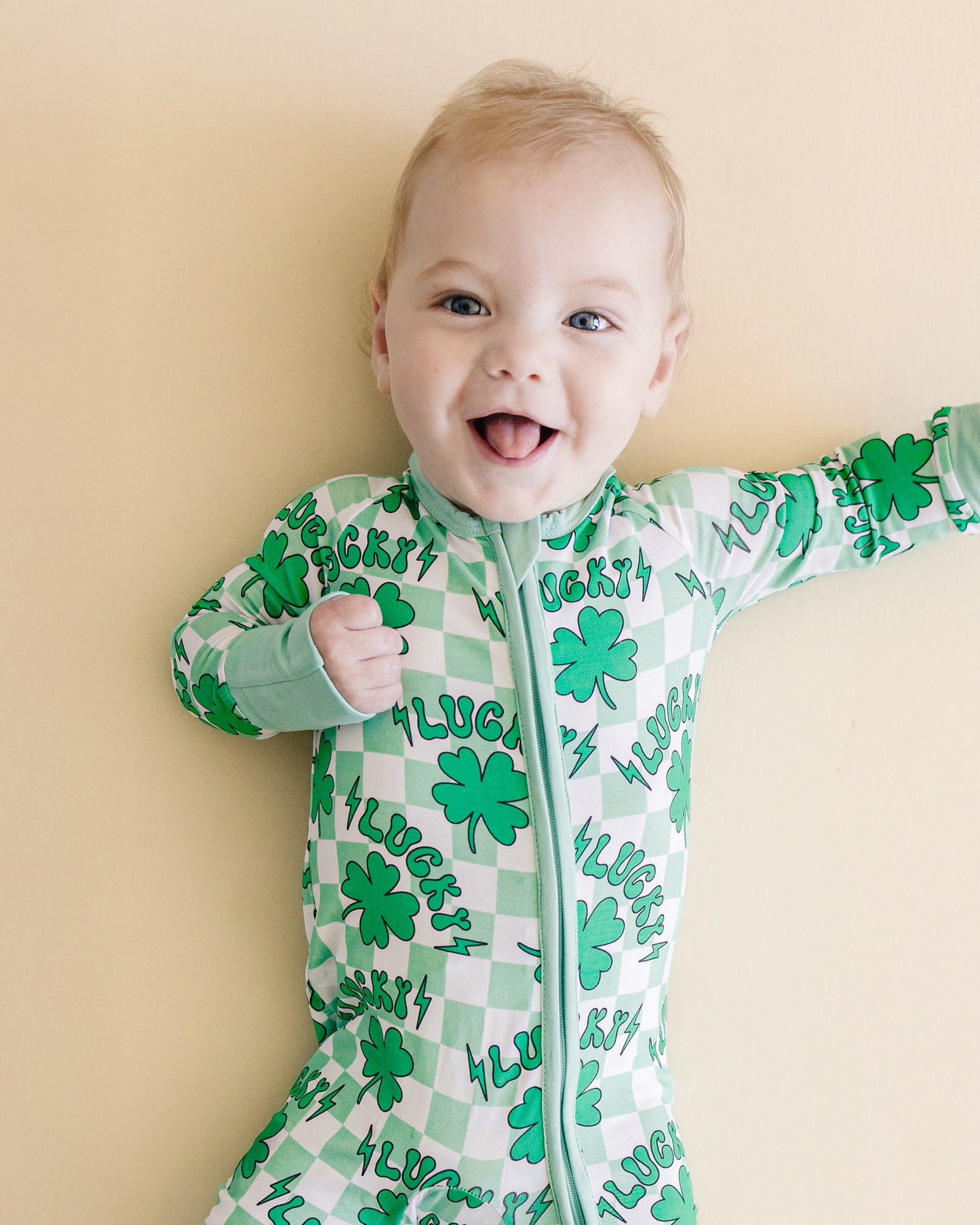 lucky shamrock bamboo pajamas // ZIPPY